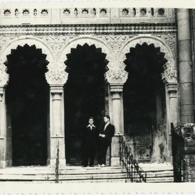 Екскурсія містом Ужгород. Ігор Жилінський ліворуч, 1955 рік