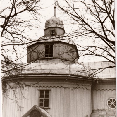 Свято-Успенська церква