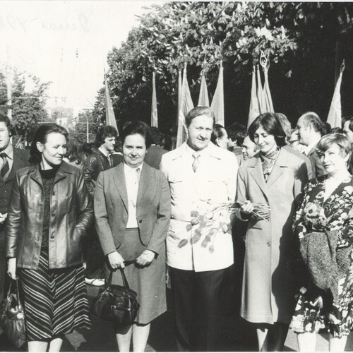 Демонстрація на 9 травня, 1983 рік. І. Жилінський посередині