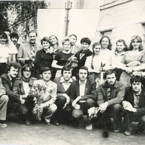 Режисери 2-го курсу, 1981 рік. І. Жилінський стоїть 6-й ліворуч